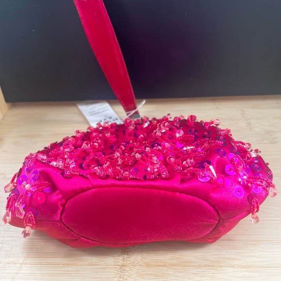 NWT Menbur Beaded Sequin Satin Evening Clutch Pink 98309-33 - Picture 5 of 8